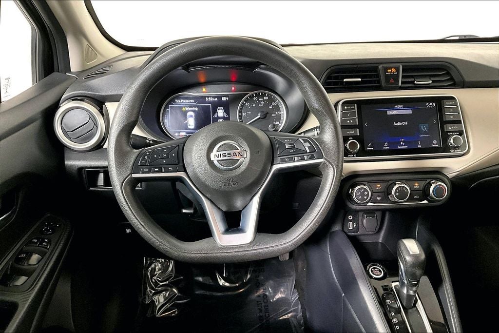 2021 Nissan Versa 1.6 SV