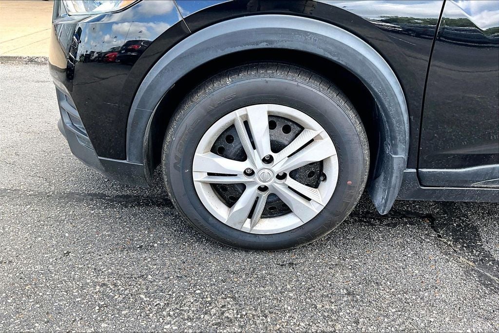 2020 Nissan Kicks S