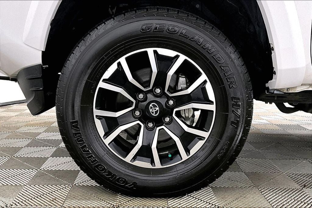 2023 Toyota Tacoma TRD Sport V6