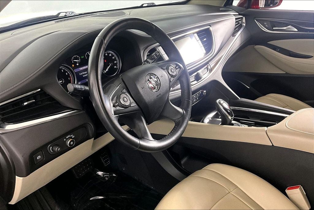 2020 Buick Enclave Essence