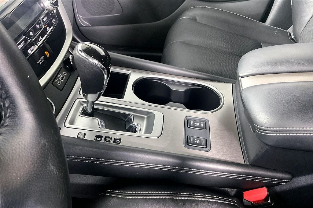 2023 Nissan Murano SL