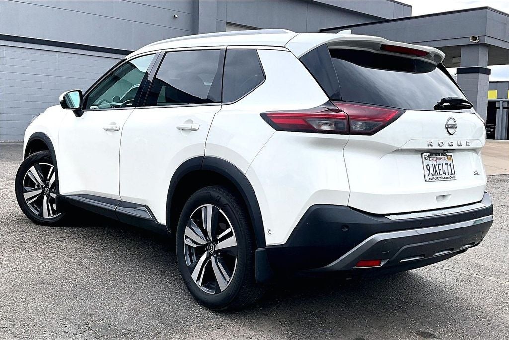 2023 Nissan Rogue SL