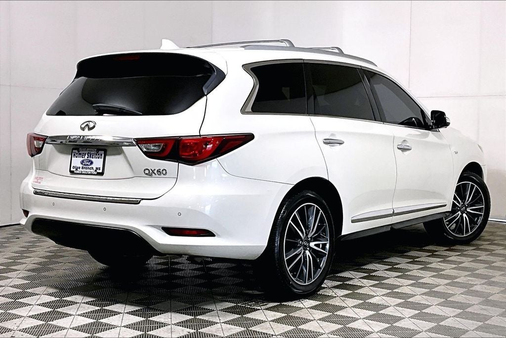 2018 INFINITI QX60 Base