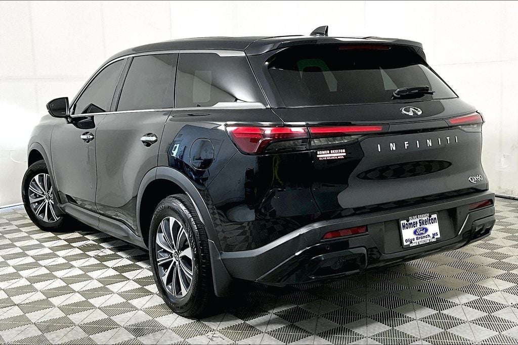 2024 INFINITI QX60 PURE