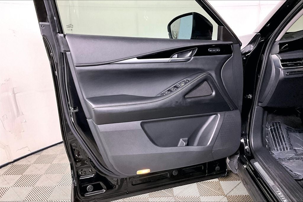 2024 INFINITI QX60 PURE