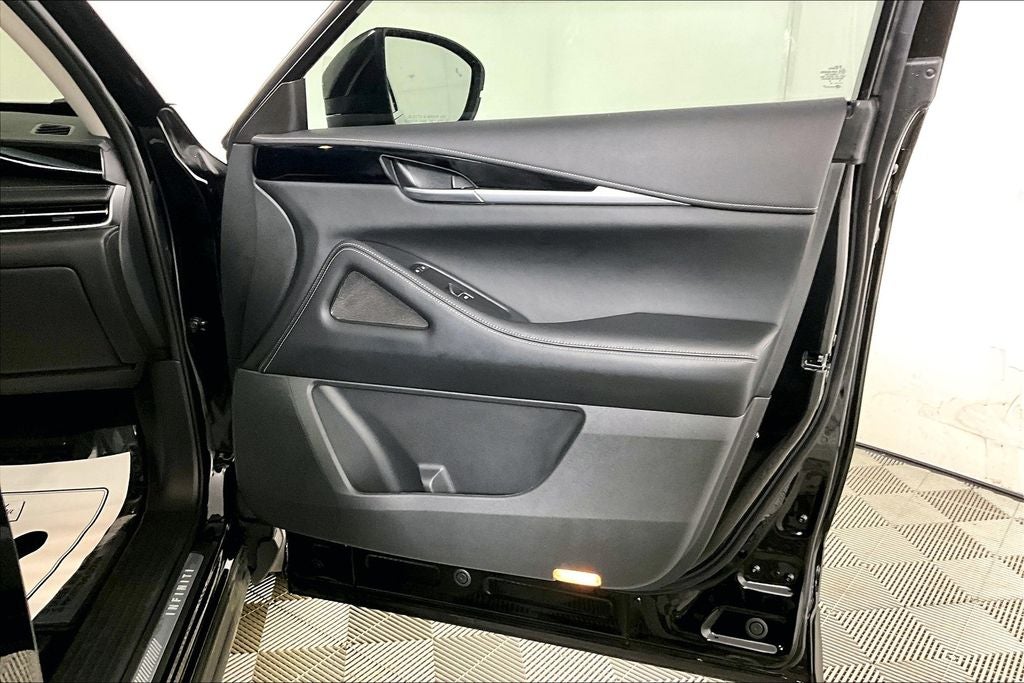 2024 INFINITI QX60 PURE