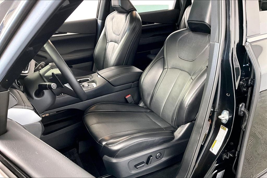 2024 INFINITI QX60 PURE