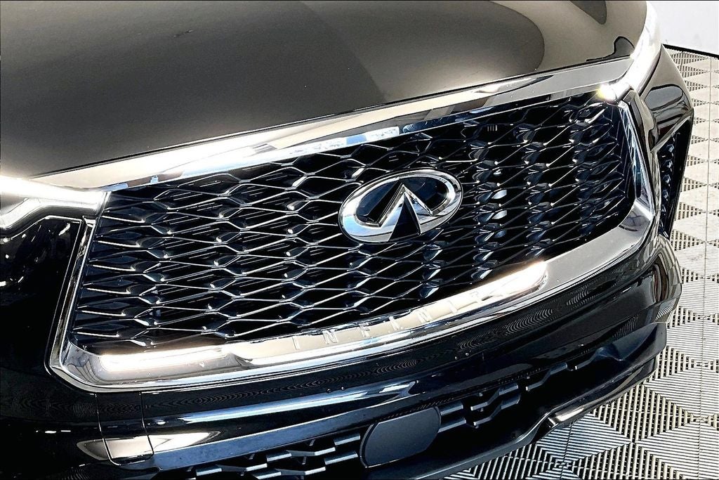 2024 INFINITI QX60 PURE