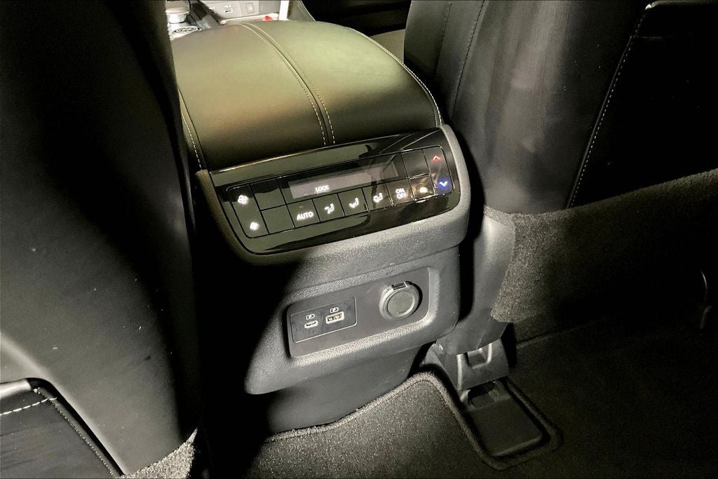 2024 INFINITI QX60 PURE