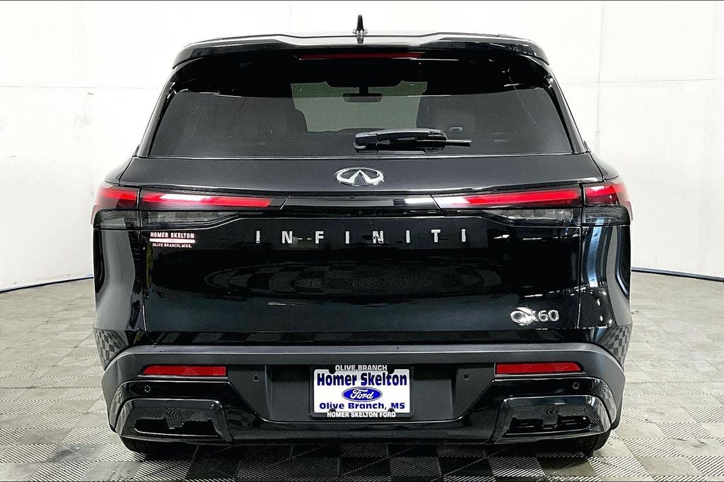 2024 INFINITI QX60 PURE
