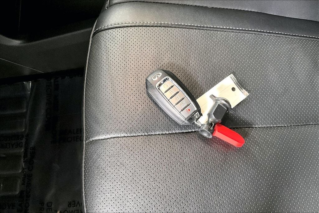 2024 INFINITI QX60 LUXE