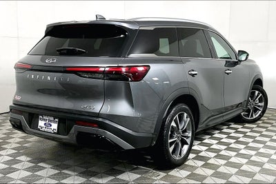 2024 INFINITI QX60 LUXE
