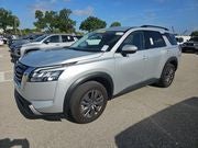 2025 Nissan Pathfinder SV 2WD's photo