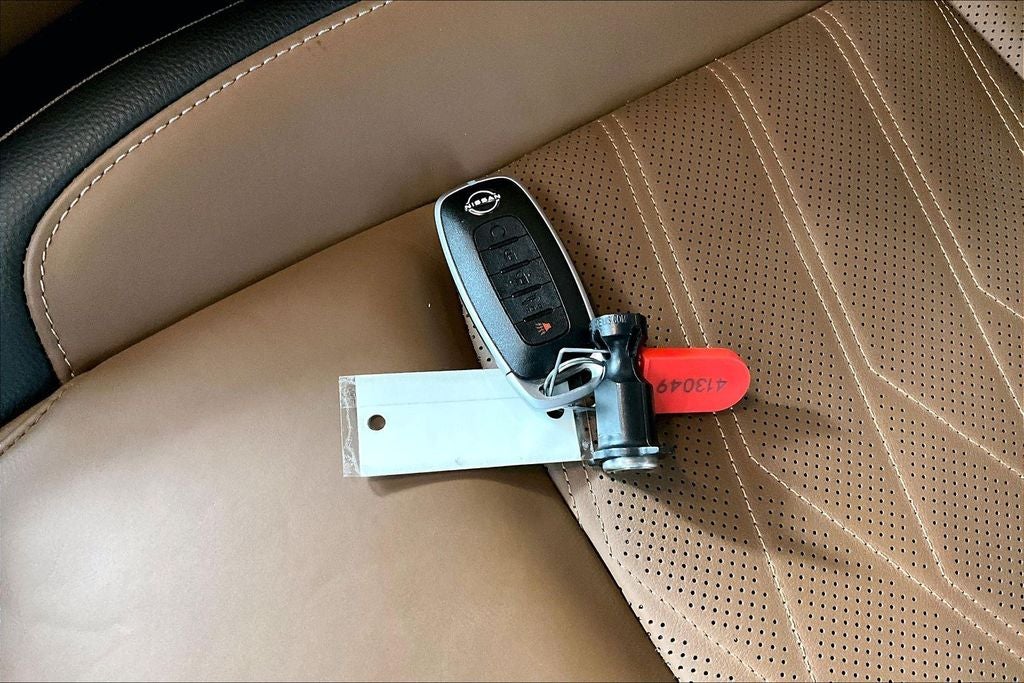 2024 Nissan Pathfinder Platinum