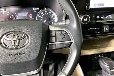 2023 Toyota Highlander XLE