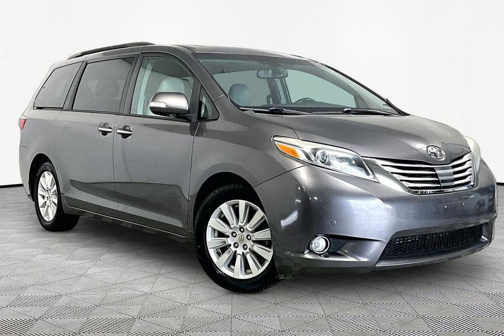 2017 Toyota Sienna Limited 7 Passenger