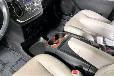 2017 Toyota Sienna Limited 7 Passenger