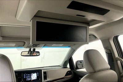 2017 Toyota Sienna Limited 7 Passenger