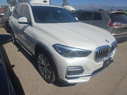 2020 BMW X5 sDrive40i's photo