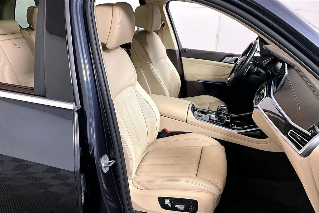 2019 BMW X7 xDrive50i