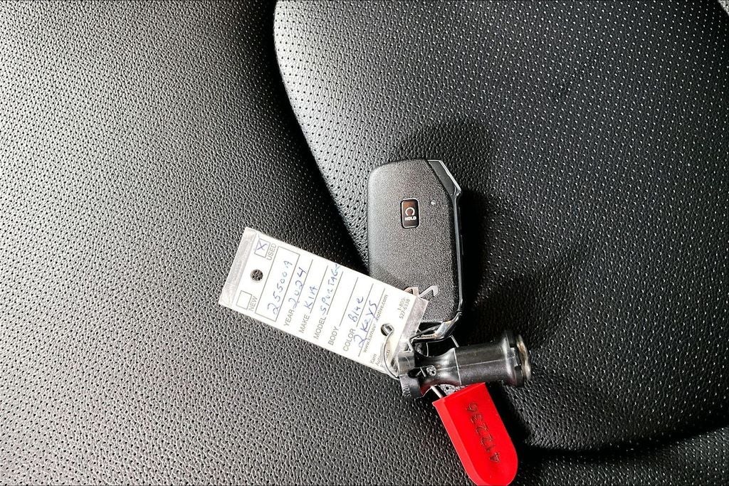 2024 Kia Sportage EX