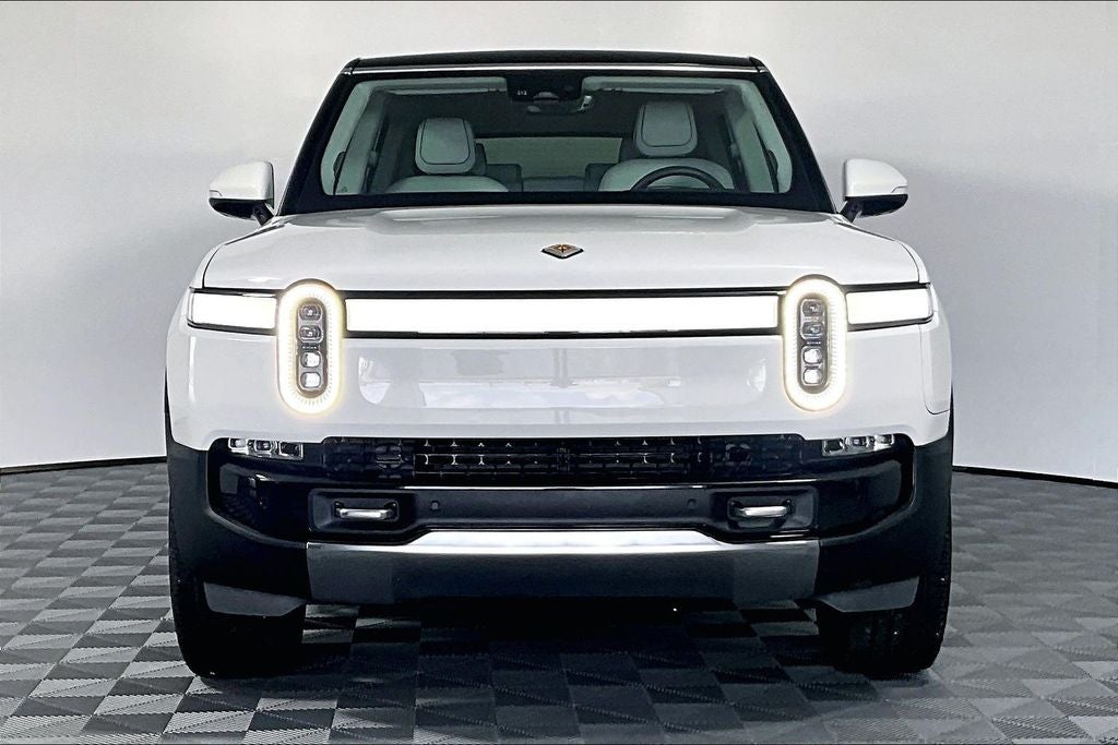 2023 Rivian R1S Adventure
