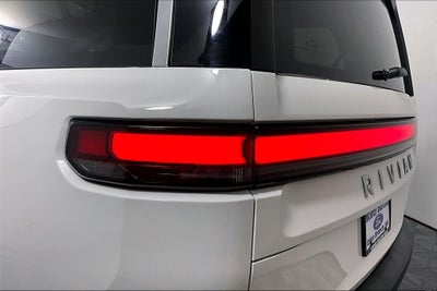 2023 Rivian R1S Adventure
