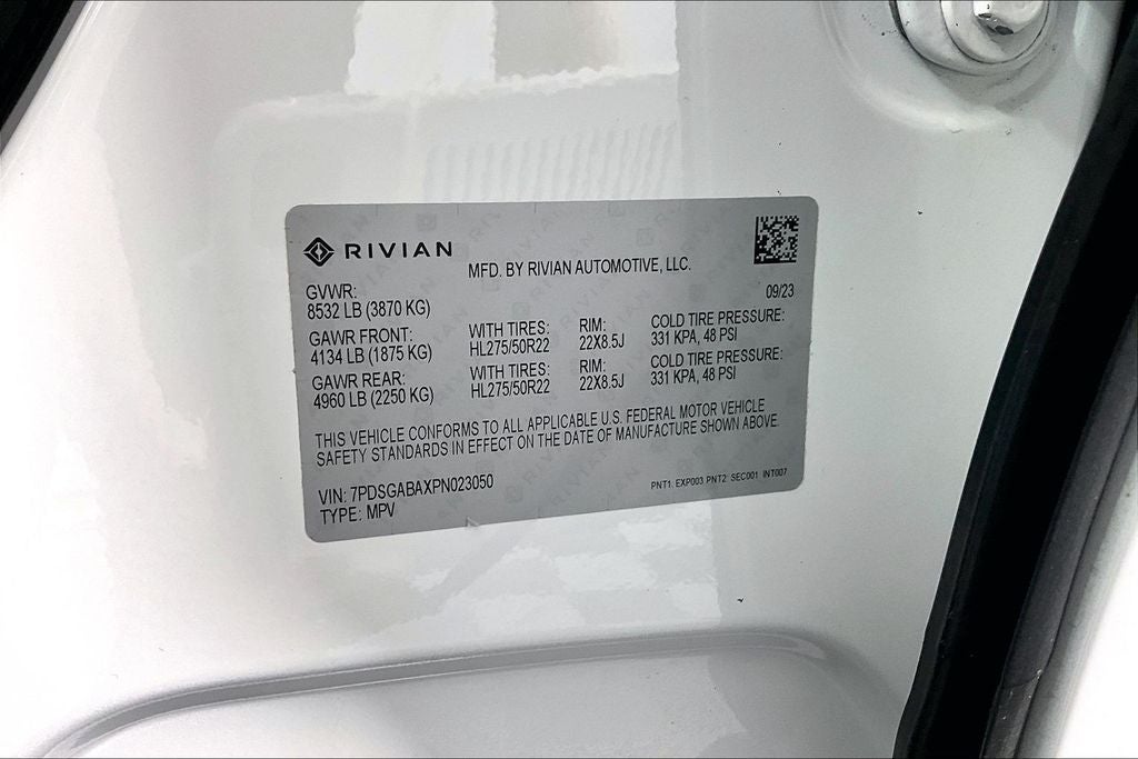 2023 Rivian R1S Adventure