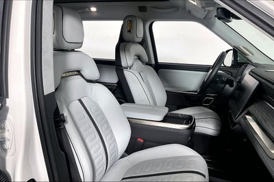 2023 Rivian R1S Adventure