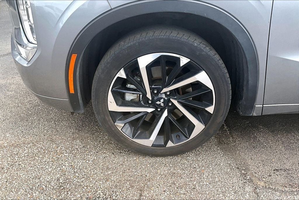 2024 Mitsubishi Outlander SEL