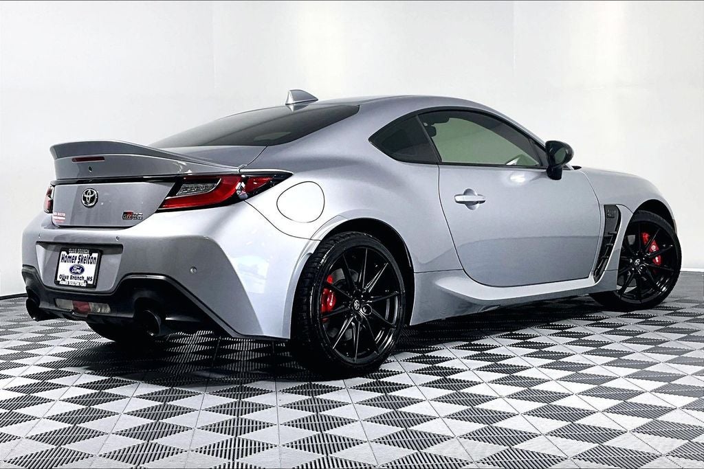 2024 Toyota GR86 Premium