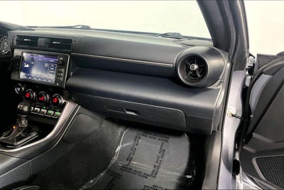 2024 Toyota GR86 Premium