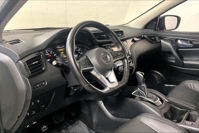 2017 Nissan Rogue Sport SL