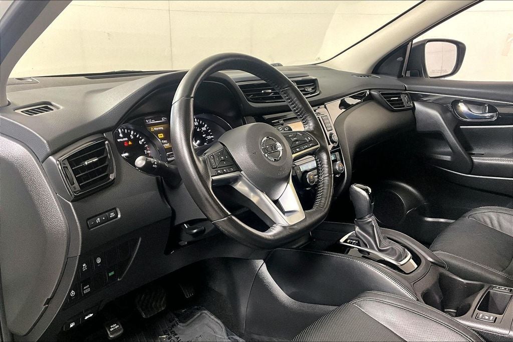 2017 Nissan Rogue Sport SL