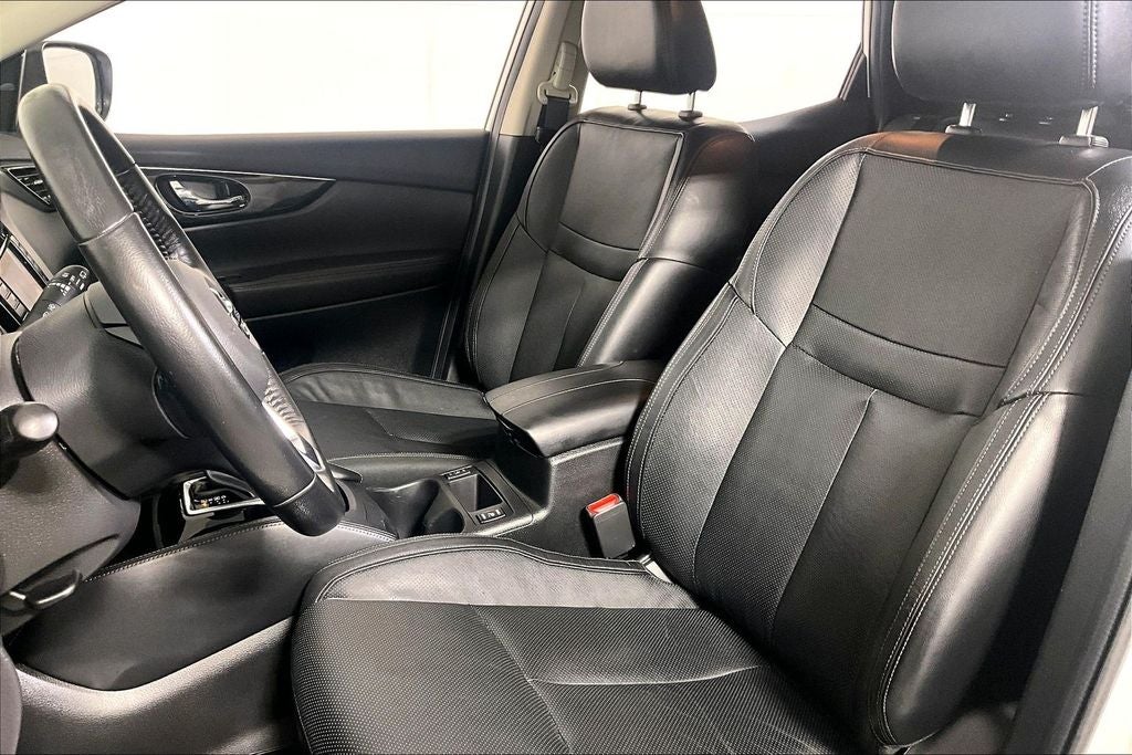 2017 Nissan Rogue Sport SL