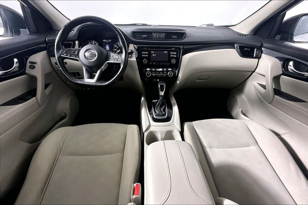 2018 Nissan Rogue Sport SV