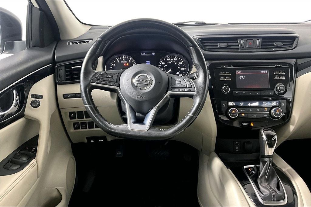 2018 Nissan Rogue Sport SV