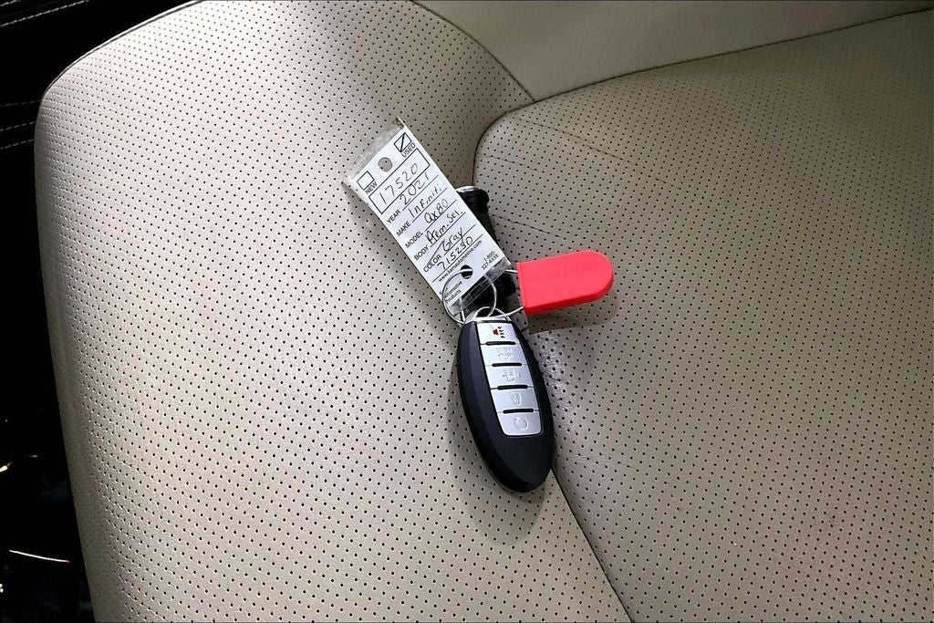 2021 INFINITI QX80 Premium Select