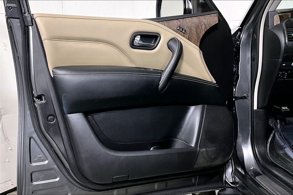 2021 INFINITI QX80 Premium Select