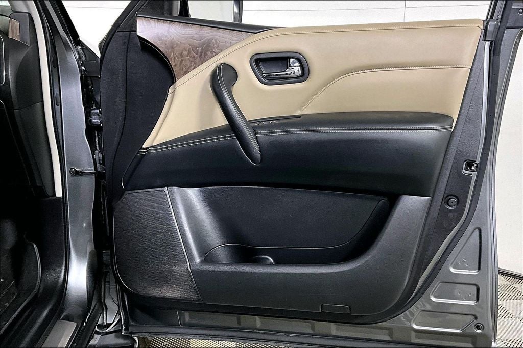 2021 INFINITI QX80 Premium Select