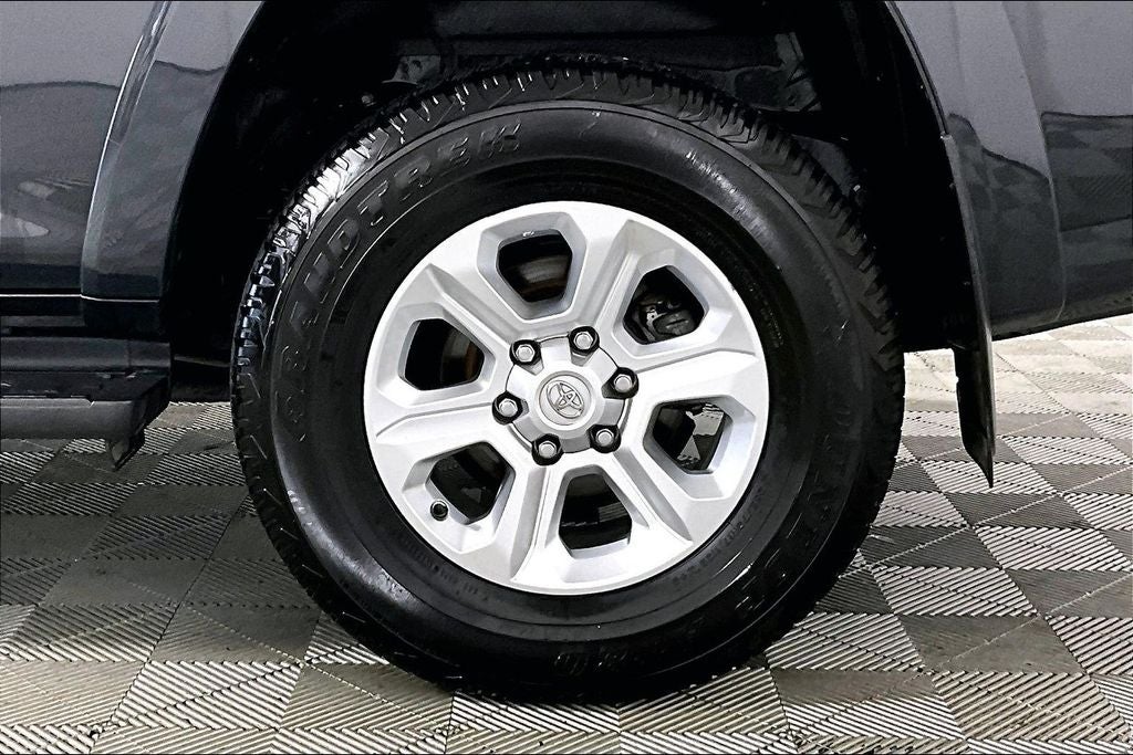 2024 Toyota 4Runner SR5 Premium