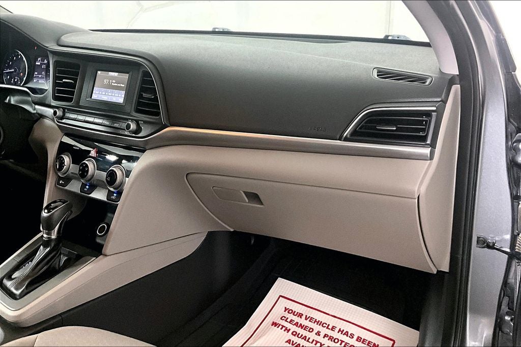 2019 Hyundai Elantra SE