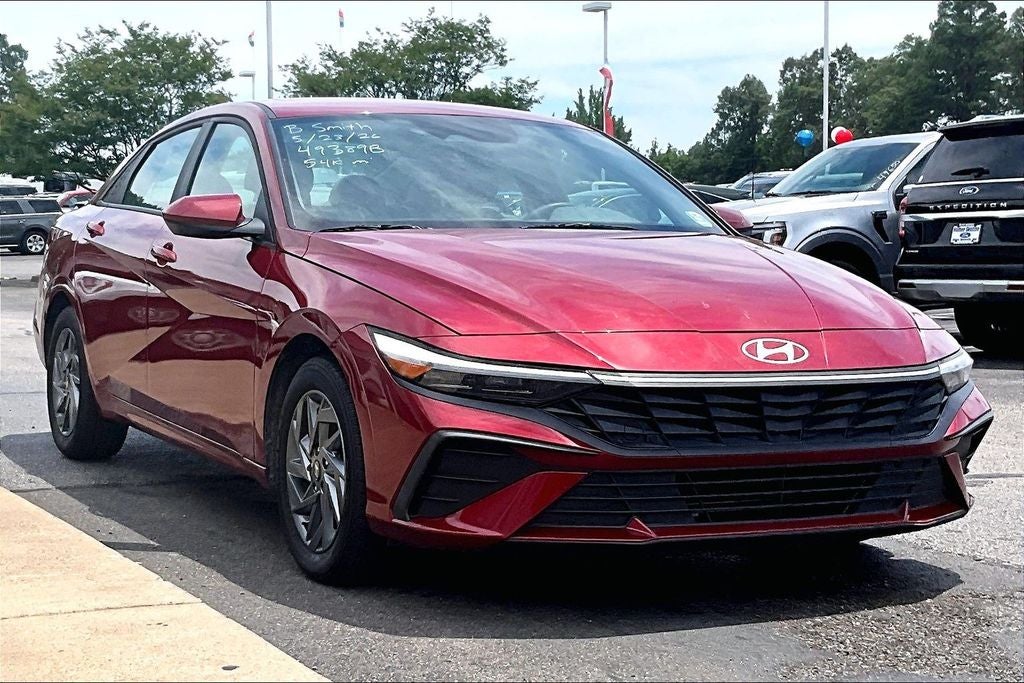 2024 Hyundai Elantra 2.0 SEL IVT's photo