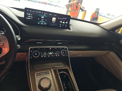 2024 Genesis GV80 3.5T