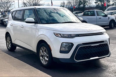 2022 Kia Soul LX