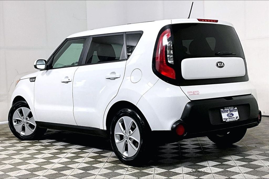 2016 Kia Soul Base
