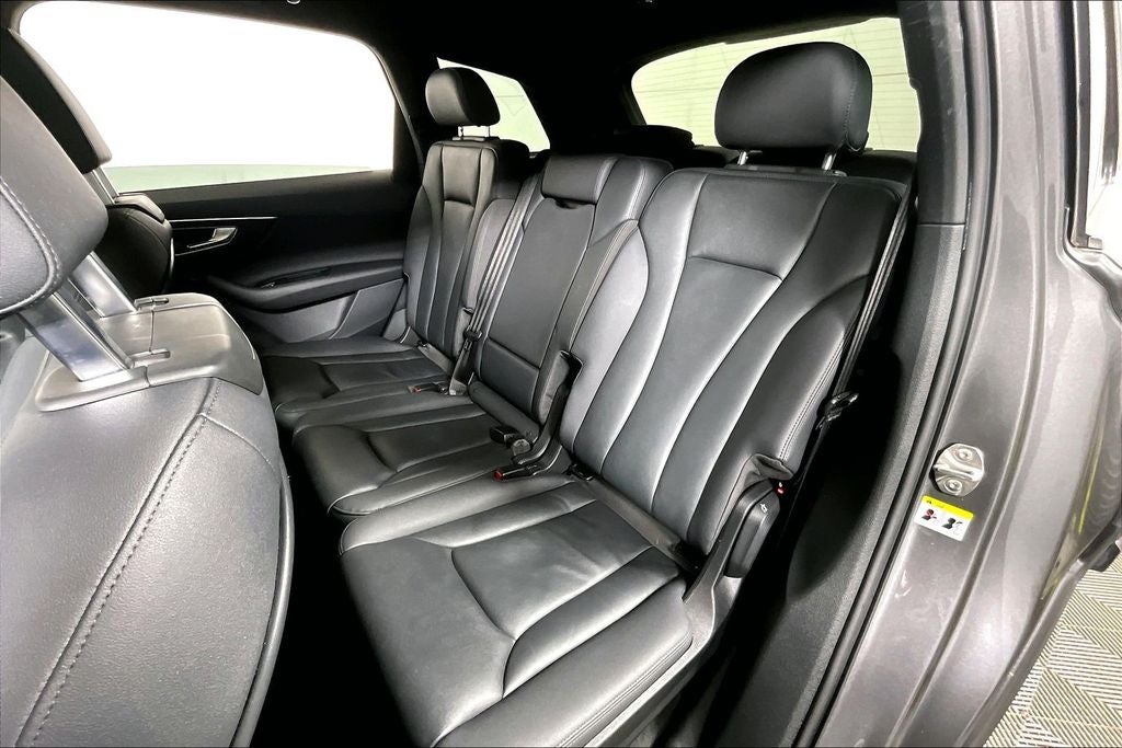 2021 Audi Q7 55 Premium Plus quattro