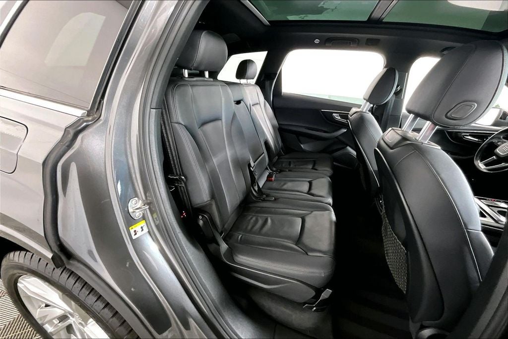 2021 Audi Q7 55 Premium Plus quattro
