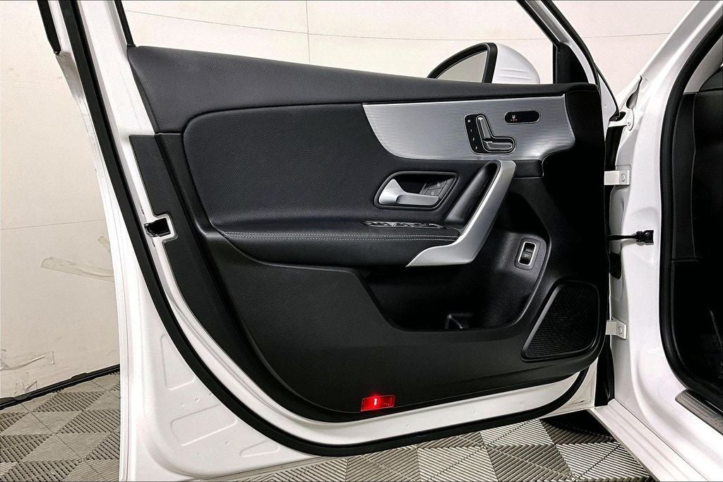 2020 Mercedes-Benz A-Class A 220