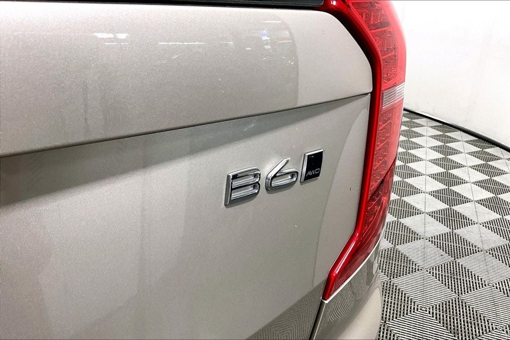 2024 Volvo XC90 B6 Plus Bright Theme